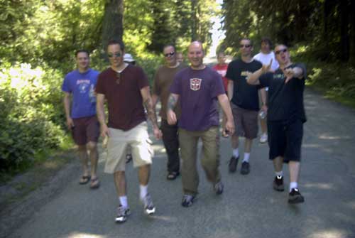 Wandering gang of hoods